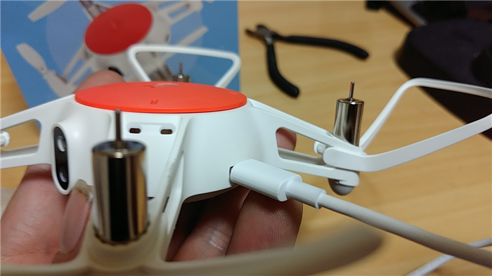 Xiaomi Mitu Drone 充電